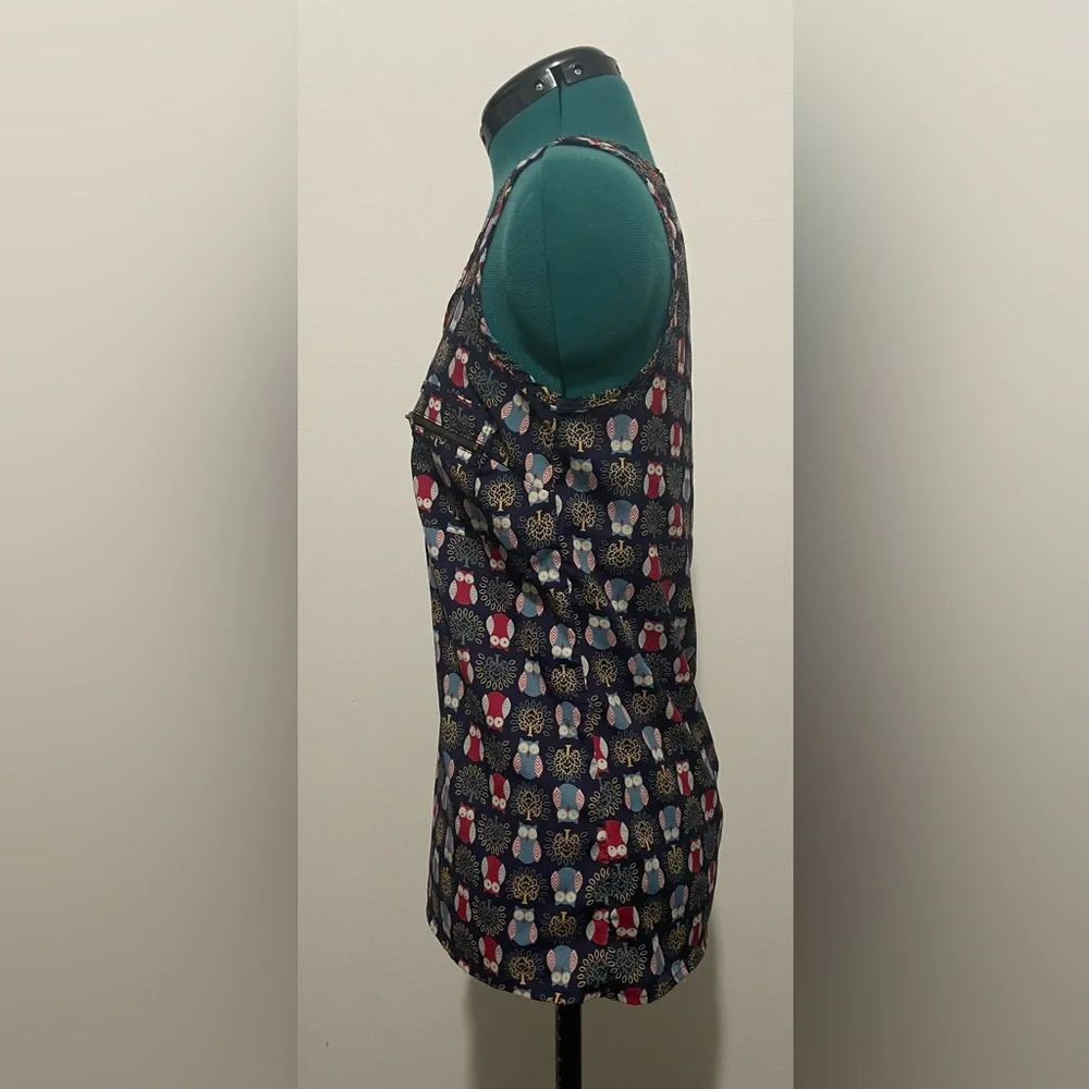 Forever 21 sleeveless owl print blouse - Picture 2 of 7